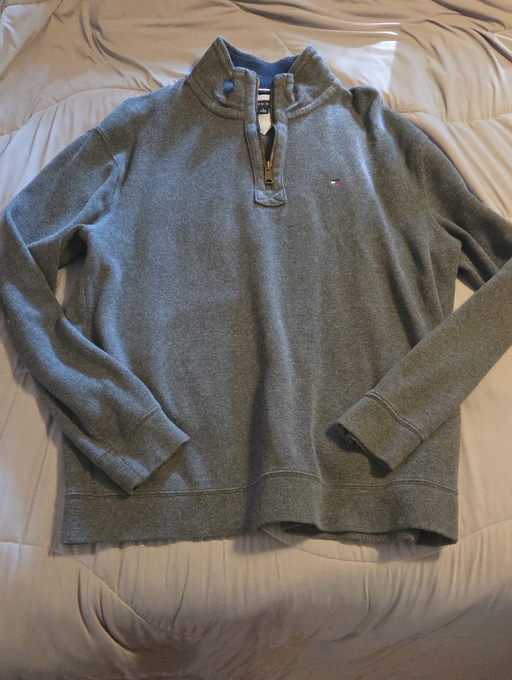 Tommy Hilfiger Men’s Heather Gray Half-Zip Pullover Sweater